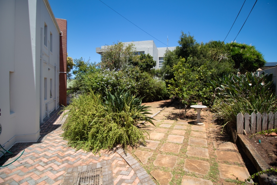 4 Bedroom Property for Sale in C Place Eastern Cape